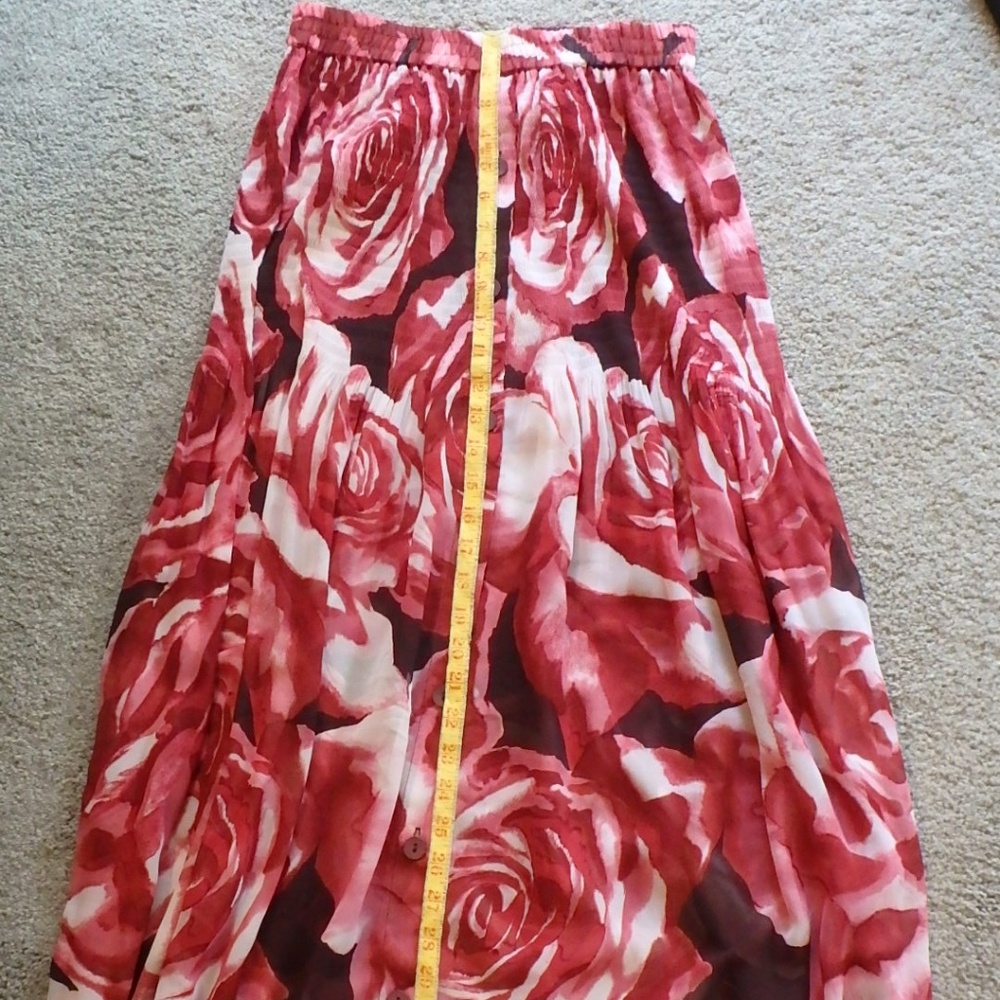 Flirty voile pull on elastic waist skirt
